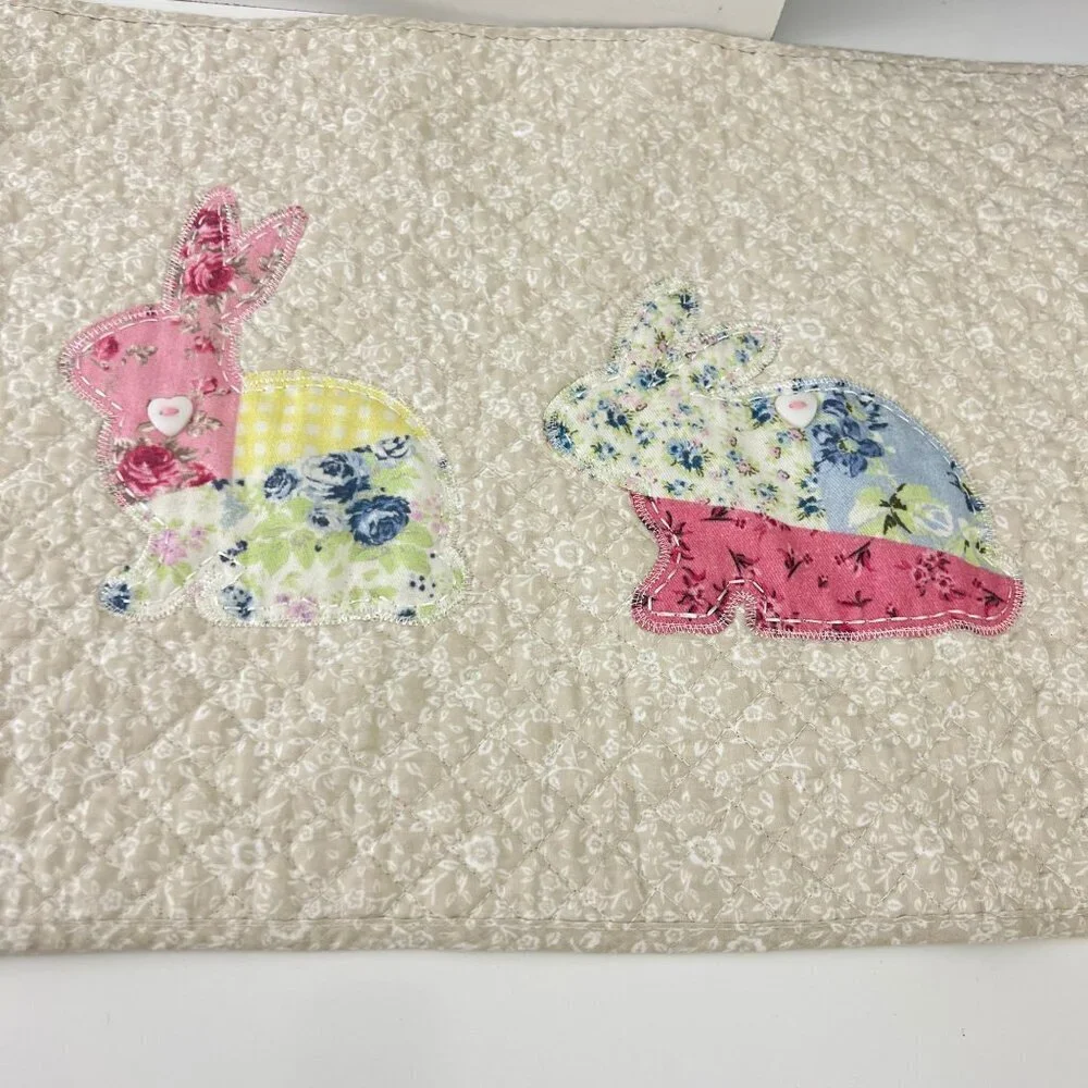 Shabby‎ Chic Quilted Table Runner With Bunny Appliqués 14
